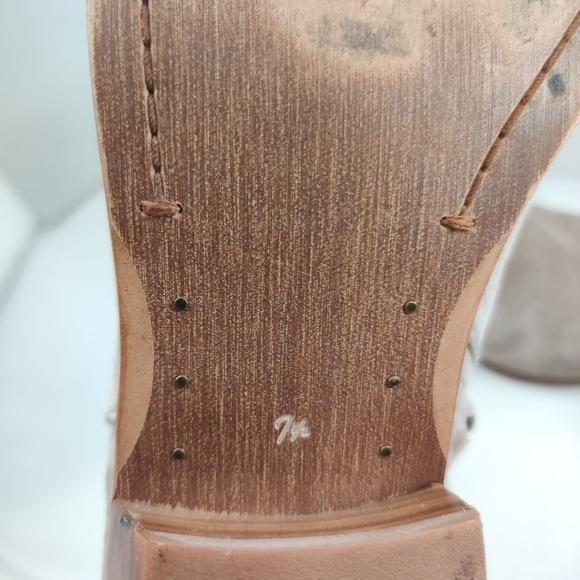 SAM EDELMAN Petty Chelsea Ankle Booties Suede Tan Women 7.5M Low Heel Almond Toe - Picture 15 of 16